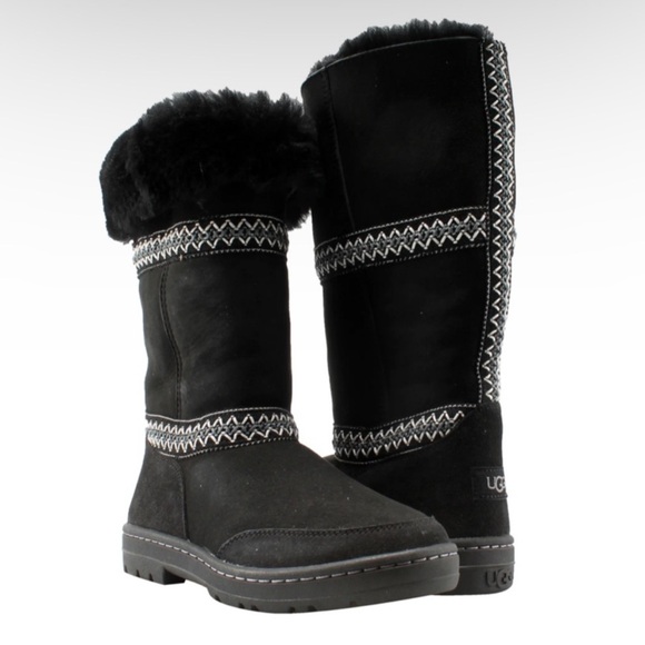 UGG Australia Black Sundance Tasman Shearling Winter Boots - Picture 1 of 8